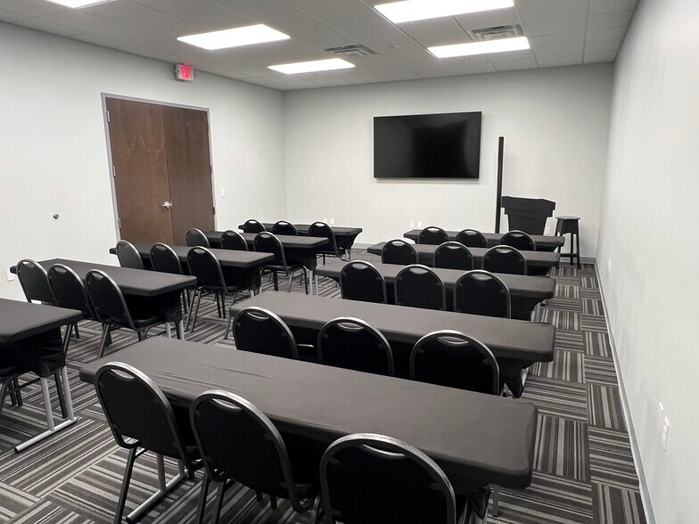 More Photos Of 18 Market Ave, Palm Coast Office For Lease