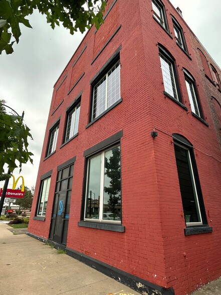 More Photos Of 152 W 12 St, Erie Office For Lease