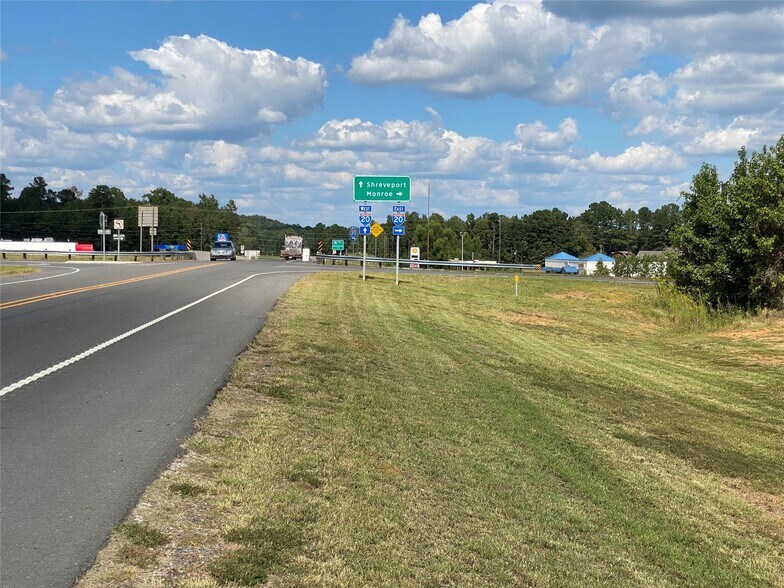More Photos Of 2099 Highway 532, Dubberly Service Station For Sale