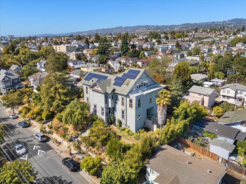 More Photos Of 1218 E 21st St, Oakland Apartments For Sale