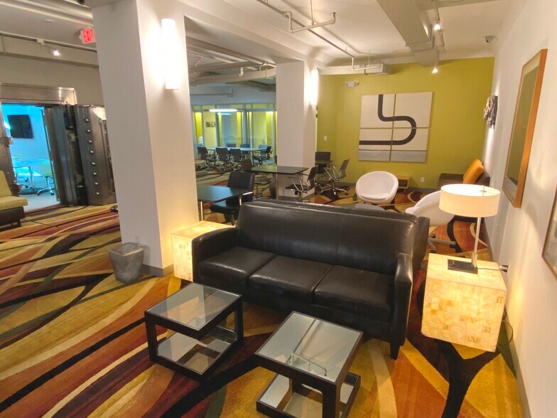 More Photos Of 100 N Brand Blvd, Glendale Office Residential For Lease