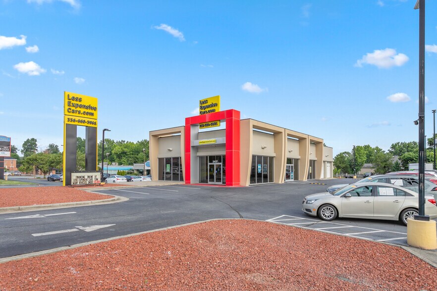 More Photos Of 2437 S Church St, Burlington Auto Dealership For Sale