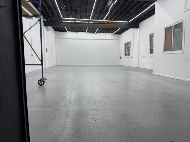 More Photos Of 439-441 3rd Ave, Elizabeth Warehouse For Sale