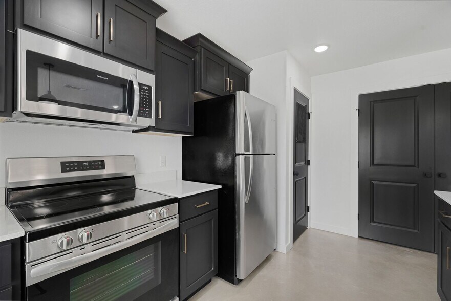 More Photos Of 5600 Spradling Ave, Fort Smith Multifamily For Sale