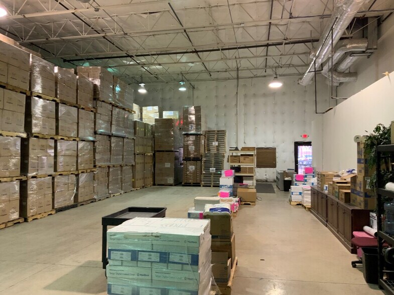 More Photos Of 530 S Nolen Dr, Southlake Light Distribution For Sale