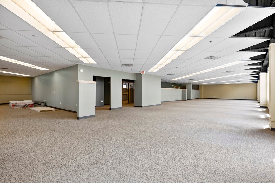 More Photos Of 50 Beaver St, Albany Office For Lease