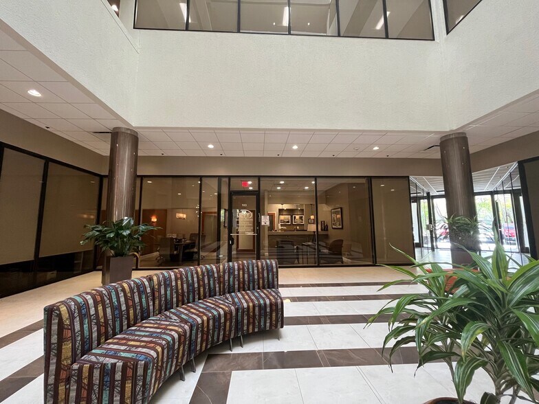 More Photos Of 4901 NW 17th Way, Fort Lauderdale Office For Lease