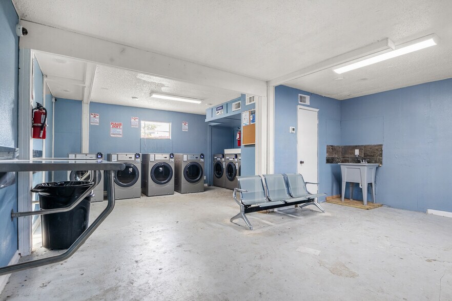 More Photos Of 306 Gilmer St, Killeen Apartments For Sale