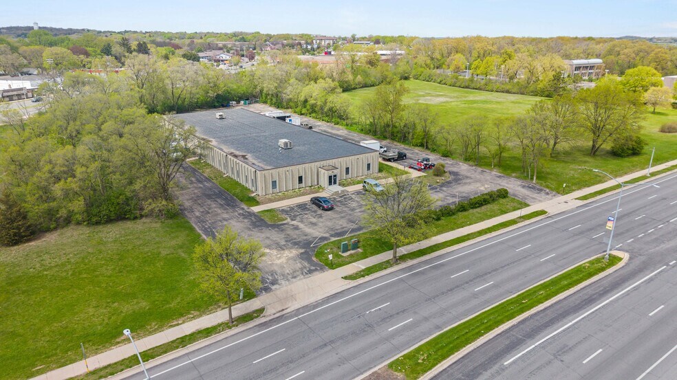 More Photos Of 2104 International Ln, Madison Light Distribution For Sale