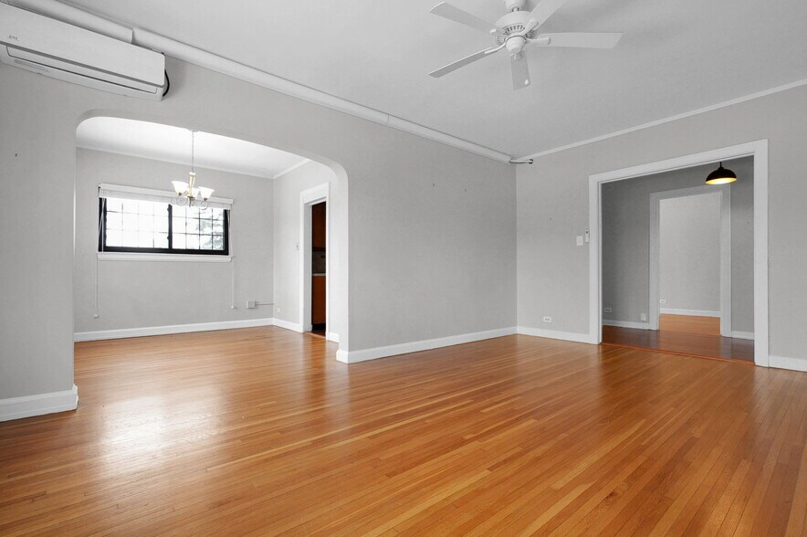 More Photos Of 2208 Arlington Ave, Columbus Apartments For Sale