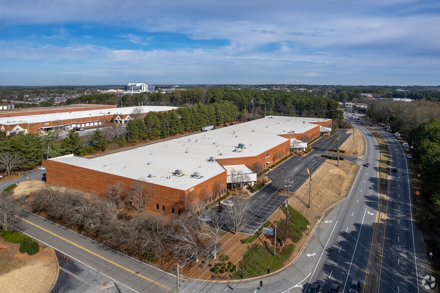 More Photos Of 975 Old Norcross Rd, Lawrenceville Warehouse For Lease