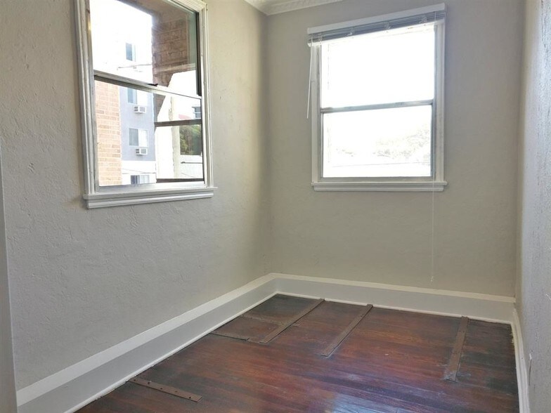 More Photos Of 745 S Normandie Ave, Los Angeles Apartments For Sale