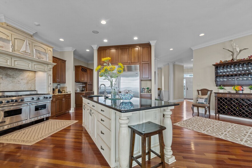 More Photos Of 220 Pungo Shores, Belhaven Lodge Meeting Hall For Sale