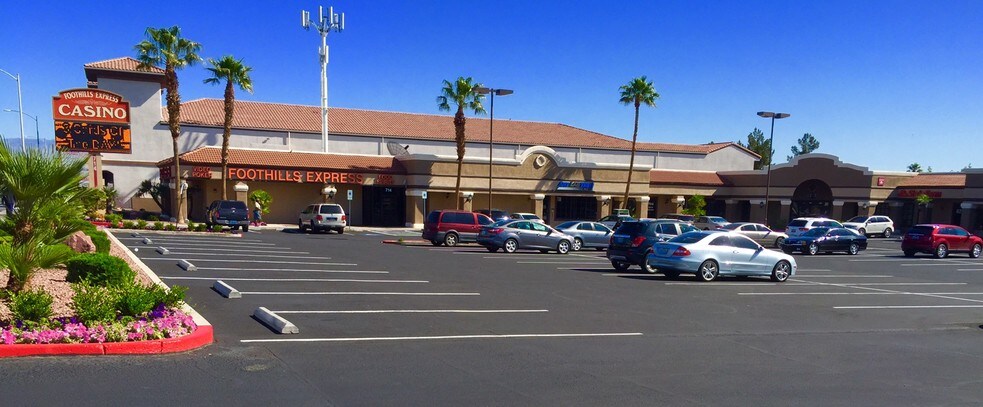 More Photos Of 602-708 N Rainbow Blvd, Las Vegas General Retail For Lease