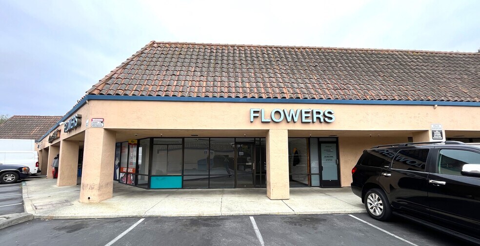 More Photos Of 2112-2128 Soquel Ave, Santa Cruz Storefront Retail Office For Lease