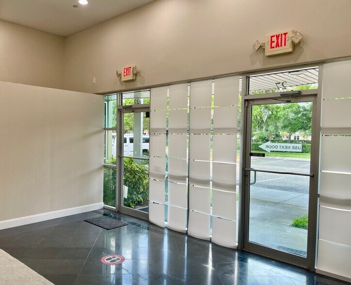 More Photos Of 8810 Commodity Cir, Orlando Showroom For Sale