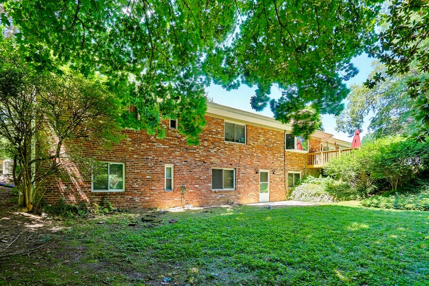 More Photos Of 515 Apple Grove Rd, Silver Spring Assisted Living For Sale