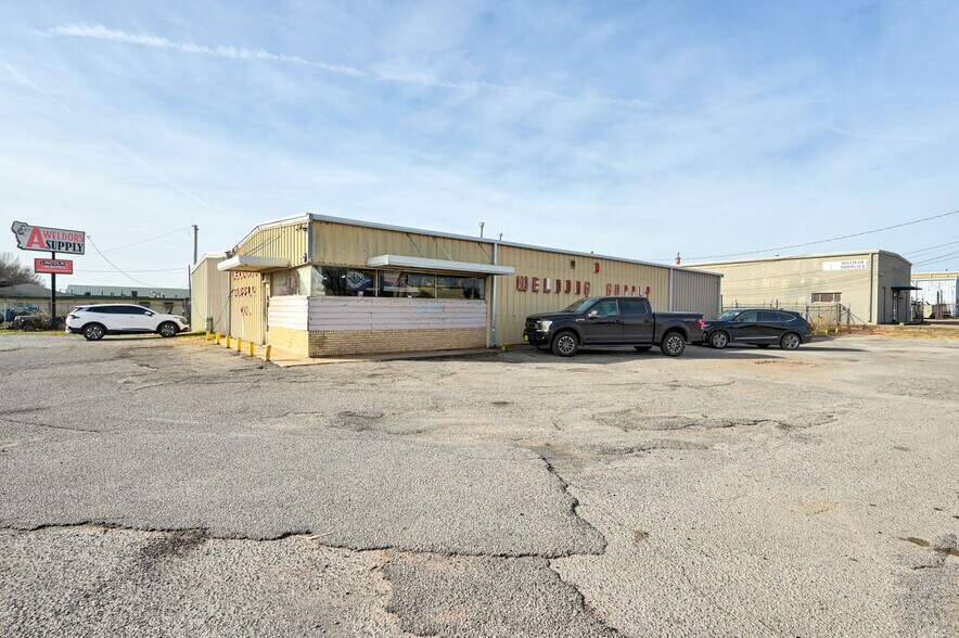 More Photos Of 2601 S Prospect Ave, Oklahoma City Freestanding For Sale