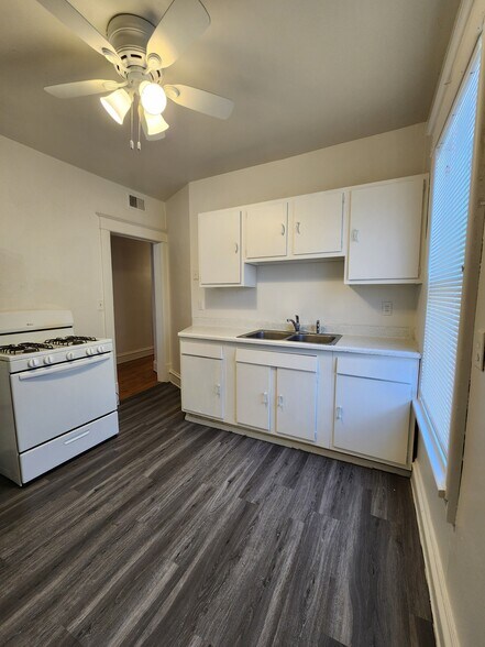 More Photos Of , Minneapolis Multifamily For Sale