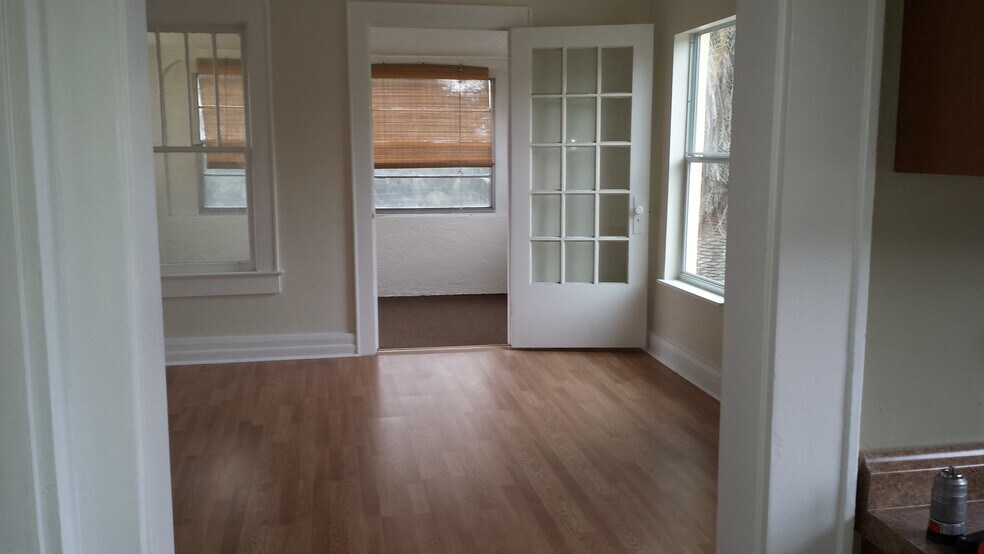 More Photos Of 1131 Broadway, Dunedin Apartments For Sale