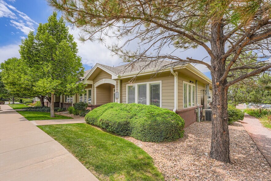 More Photos Of 2220 S Fraser St, Aurora Office For Sale