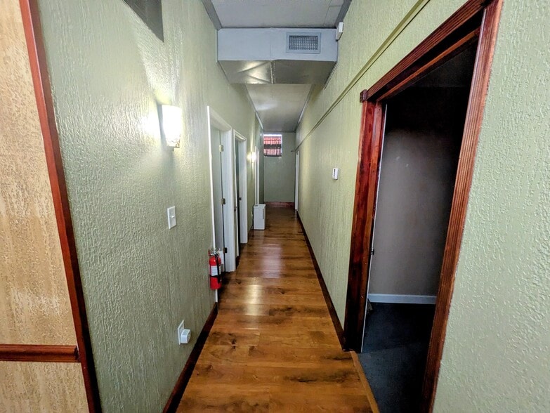 More Photos Of 195 W Statesville Ave, Mooresville Freestanding For Sale