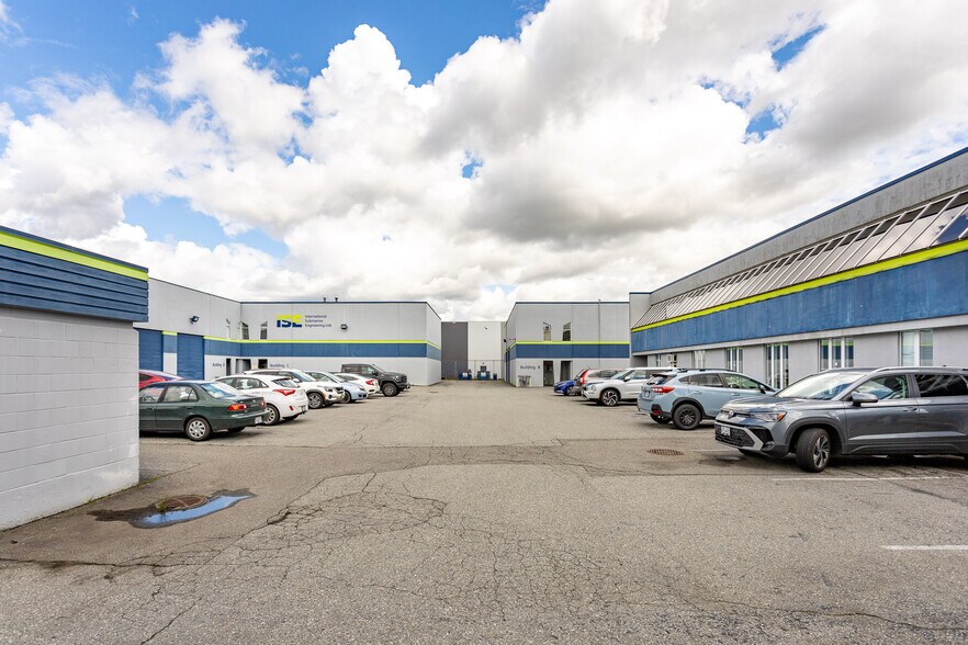 More Photos Of 1734 Broadway St, Port Coquitlam Industrial For Sale