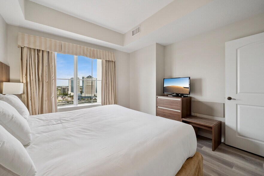 More Photos Of 7383 Universal Blvd, Orlando Hospitality For Sale