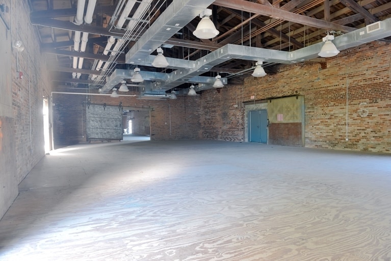 More Photos Of 415-455 W Boundary St, Savannah Office For Lease