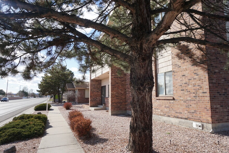 More Photos Of 3198 Patterson Rd, Grand Junction Medical For Sale