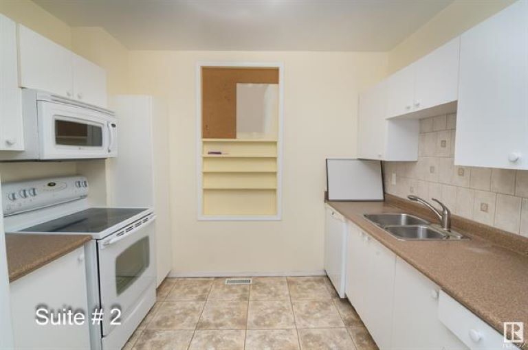 More Photos Of 10201 100 Av, Morinville Office Residential For Sale