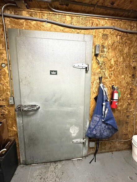 More Photos Of 115 N Laramie Ave, Fort Laramie Freestanding For Sale