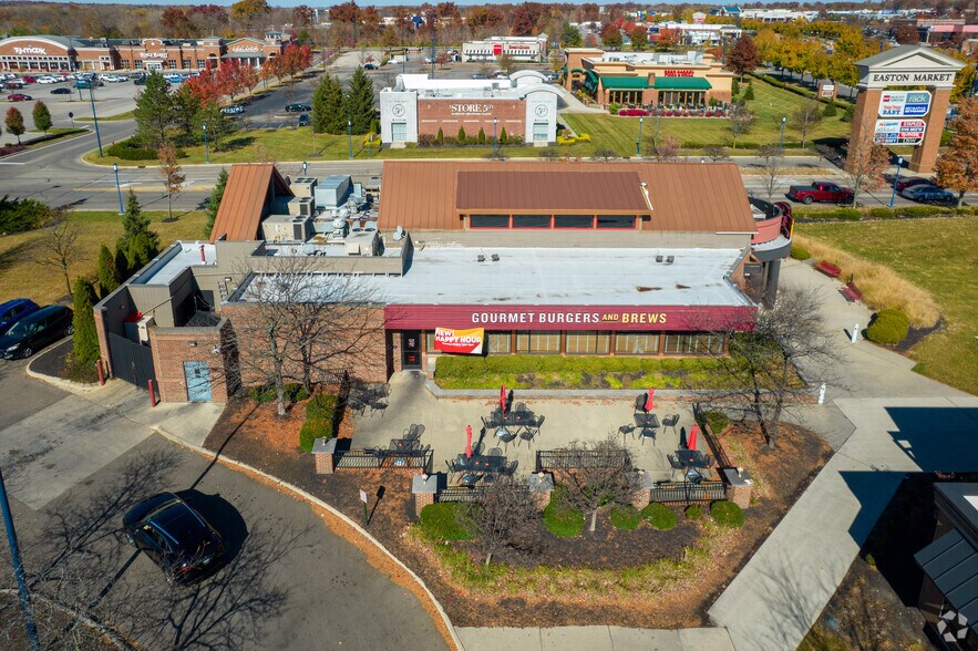 More Photos Of 3977 Morse Crossing, Columbus Restaurant For Lease