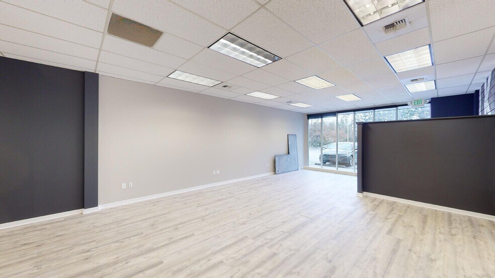 More Photos Of 13500 NE Bel Red Rd, Bellevue Freestanding For Lease