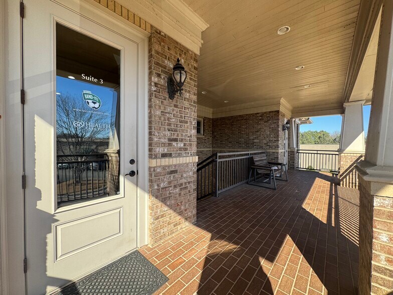 More Photos Of 110 Harmony Crossing, Eatonton Medical For Lease