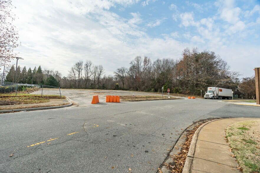 More Photos Of 115 Limerick Rd, Mooresville Land For Sale