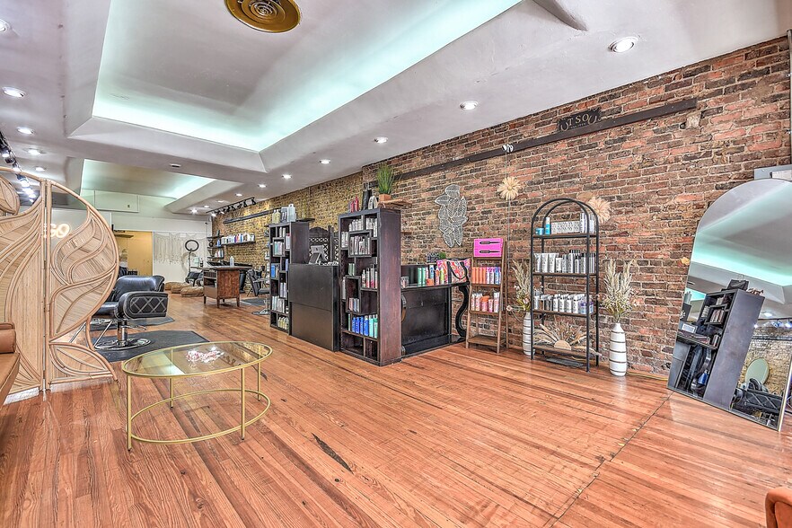 More Photos Of 529 State St, Bristol Storefront Retail Office For Sale