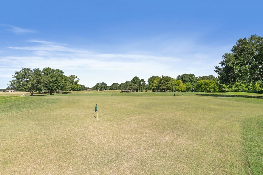 More Photos Of 101 Merion Dr, Eufaula Golf Course Driving Range For Sale