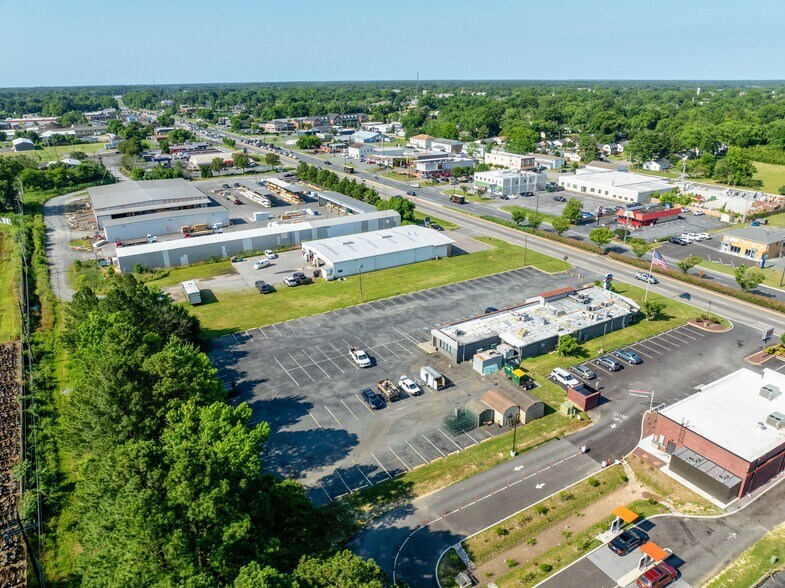 More Photos Of 8451 Ocean Gtwy, Easton Restaurant For Sale