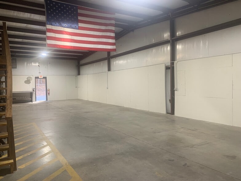 More Photos Of 741 Harry McCarty Rd, Bethlehem Light Distribution For Lease