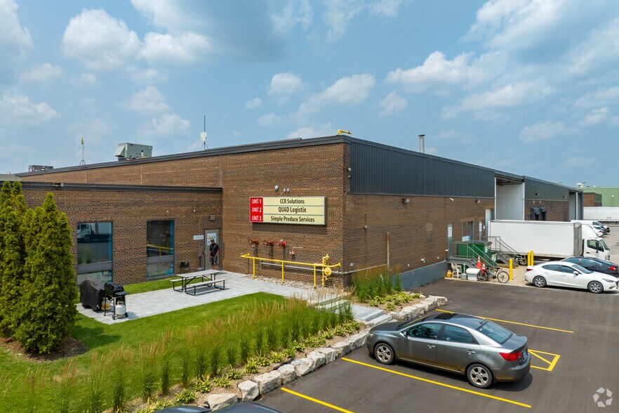 More Photos Of 100 Belfield Rd, Toronto Warehouse For Lease