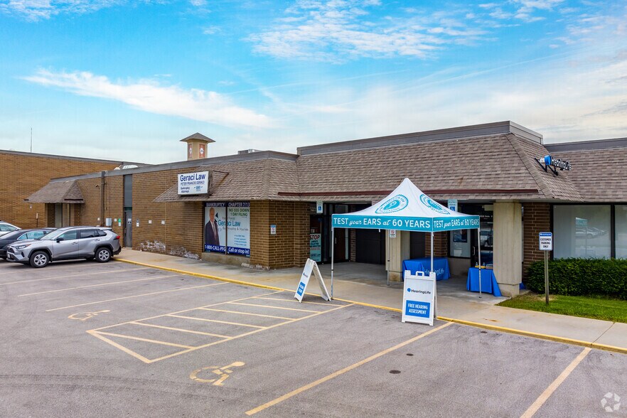 More Photos Of 6220 Washington Ave, Racine Freestanding For Lease