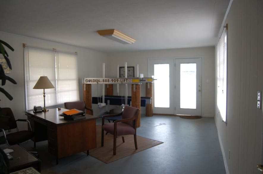 More Photos Of 1219 River Hwy, Mooresville Office For Lease