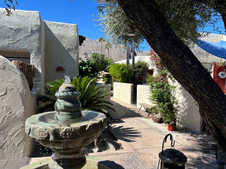 More Photos Of 525 S Thornhill Rd, Palm Springs Apartments For Sale