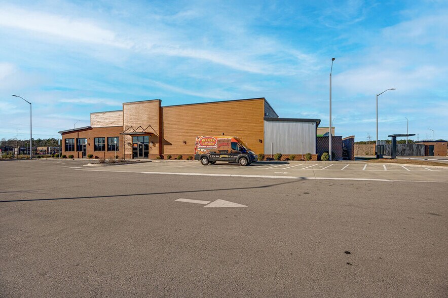 More Photos Of 2470 Gum Branch Rd, Jacksonville Restaurant For Sale