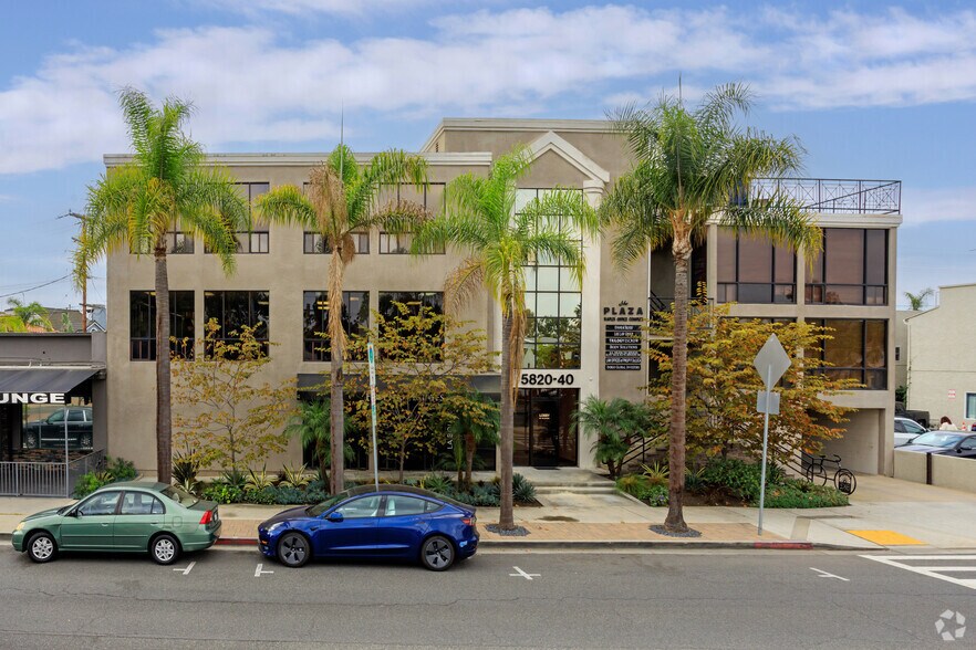 Primary Photo Of 5820-5840 E Naples Plz, Long Beach Office For Lease