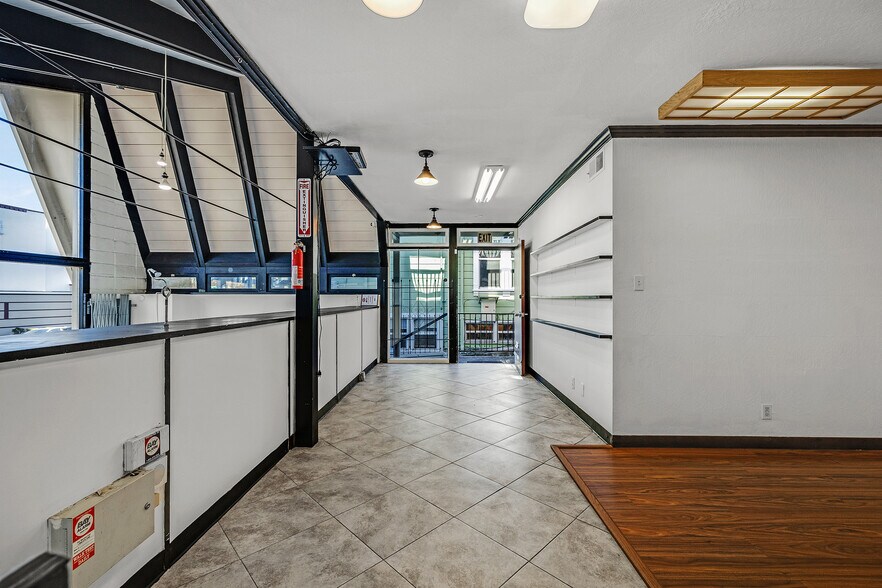 More Photos Of 4319 Piedmont Ave, Oakland Storefront Retail Office For Lease