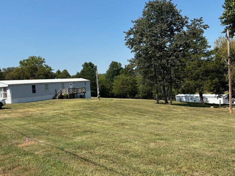 More Photos Of 311 Thompson Rd, Madisonville Manufactured Housing Mobile Home Park For Sale