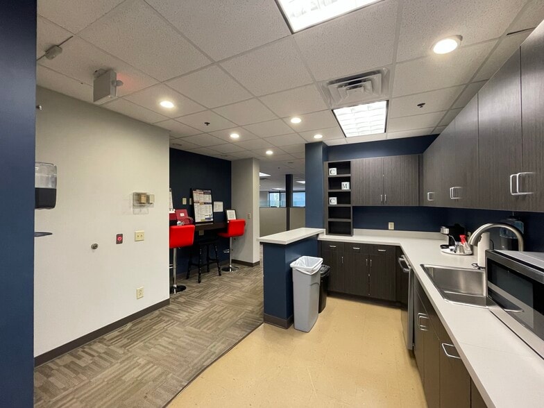 More Photos Of 1749 Mallory Ln, Brentwood Office For Lease