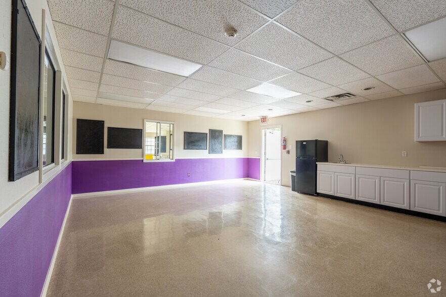 More Photos Of 50 Village Trail, Trophy Club Schools For Sale